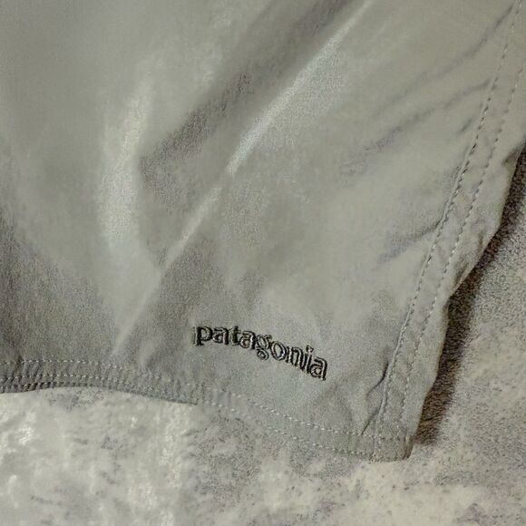 Patagonia Stretch Wavefarer Walk Shorts 36 Men Gray 86641 Outdoor Quick Dry - Picture 2 of 9